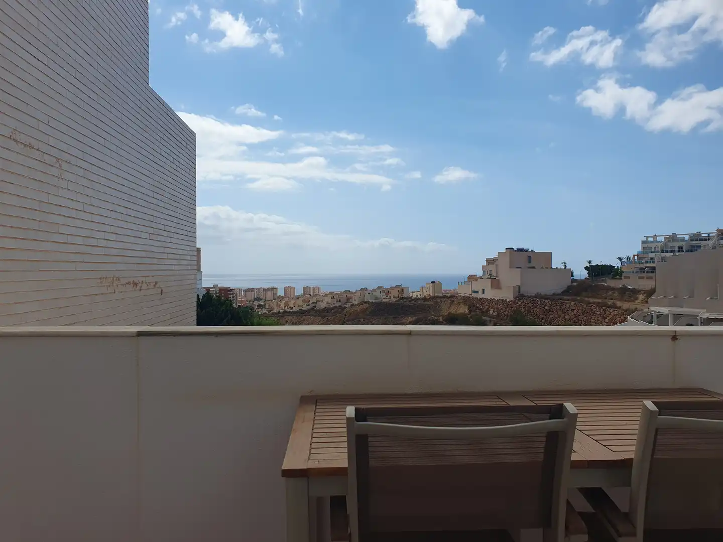 Vista exterior de Casa adosada de alquiler en Roquetas de Mar con Aire acondicionado, Calefacción y Parquet