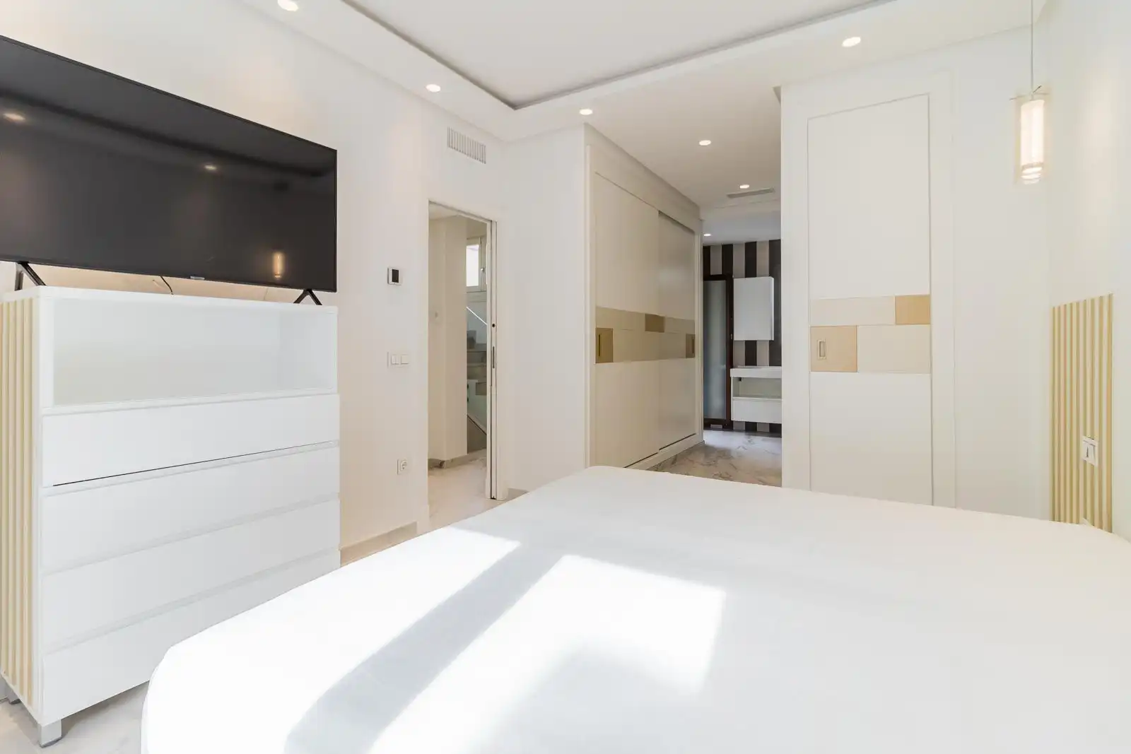 Terraced house with terrace for sale in Calle Parque Central 5, imagen 11