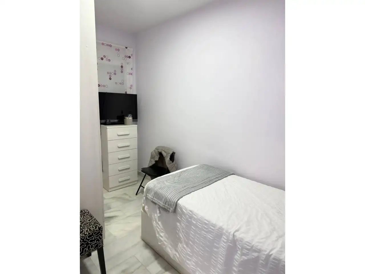 Dormitori de Apartament en venda en Almuñécar amb Alarma