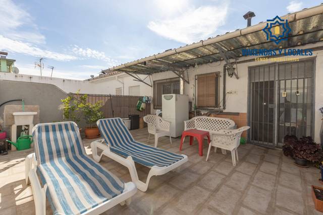 Casa adosada en Venta en Calle de Goya, 6 en Poniente