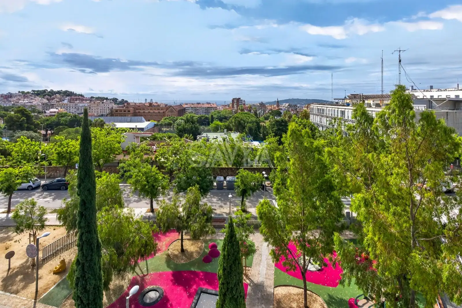 Vista exterior de Casa o chalet en venta en Barcelona con Aire acondicionado, Terraza y Trastero