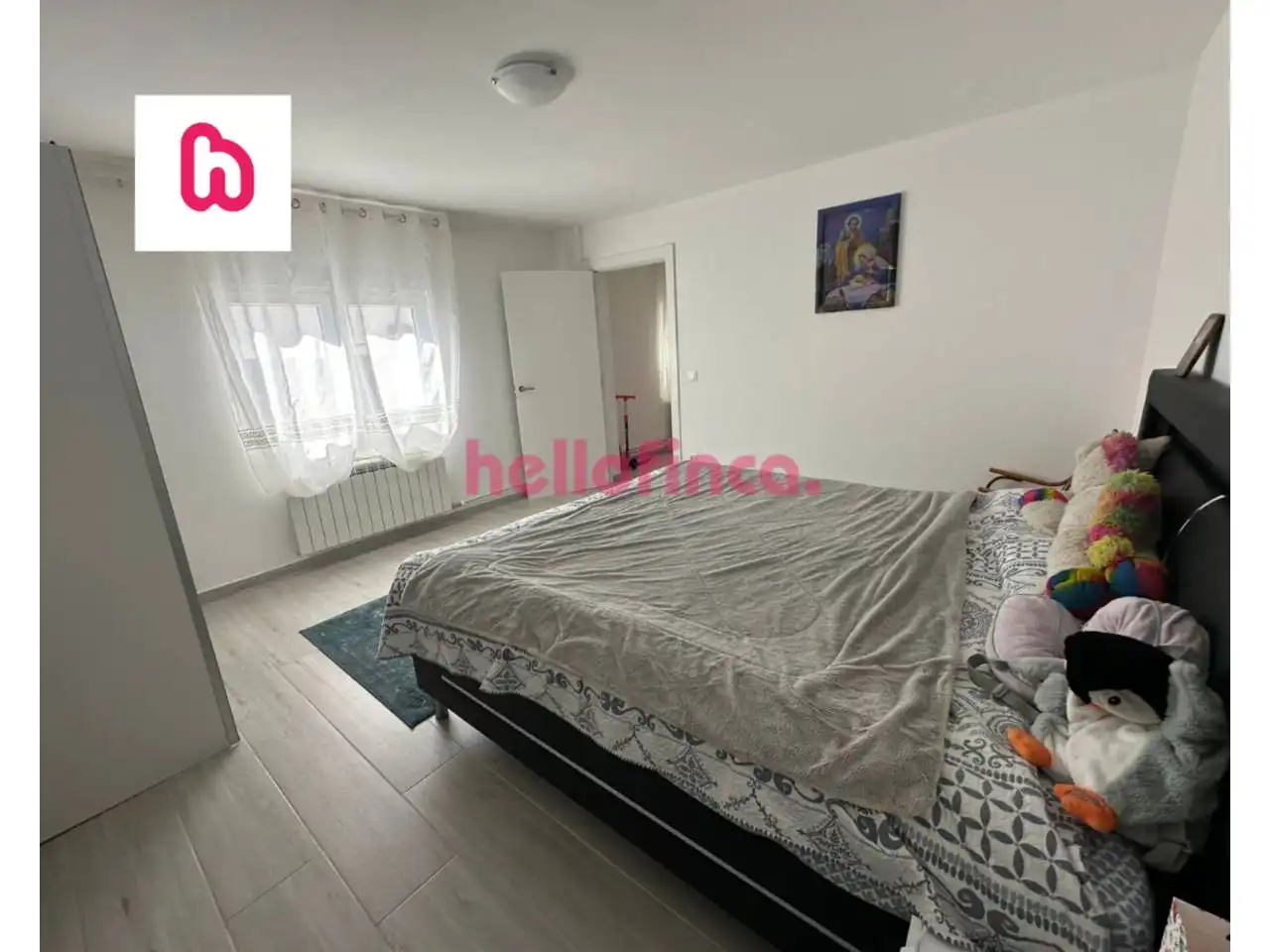Dormitori de Casa adosada en venda en Sant Pere de Torelló amb Calefacció, Terrassa i Alarma