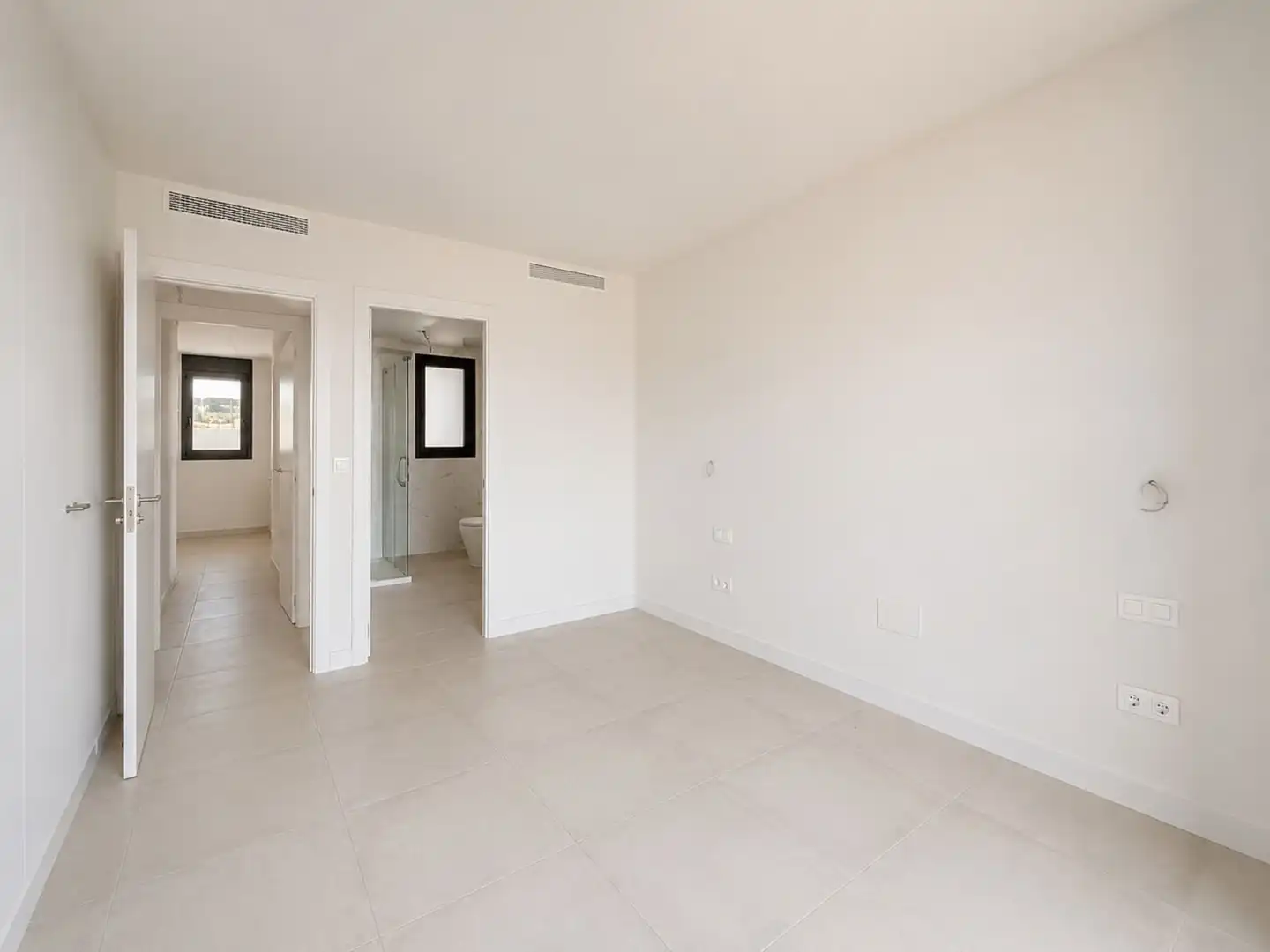 Apartament amb piscina en venda a Selwo, imagen 8