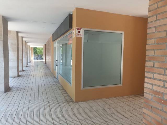 Local comercial en Venta en Montevil