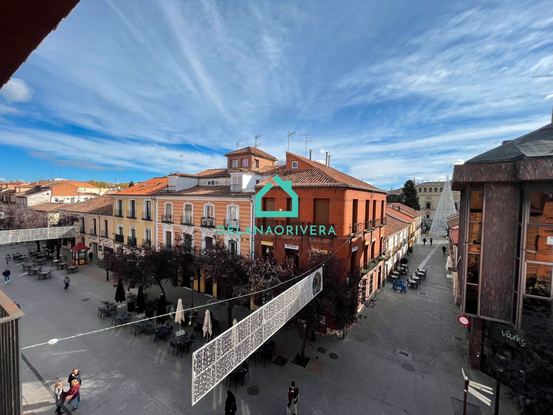 Exterior view of Flat for sale in Alcalá de Henares  with Air Conditioner, Heating and Oven