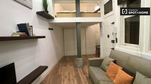 Foto 3 de Habitació a Cortes - Huertas, Madrid Capital