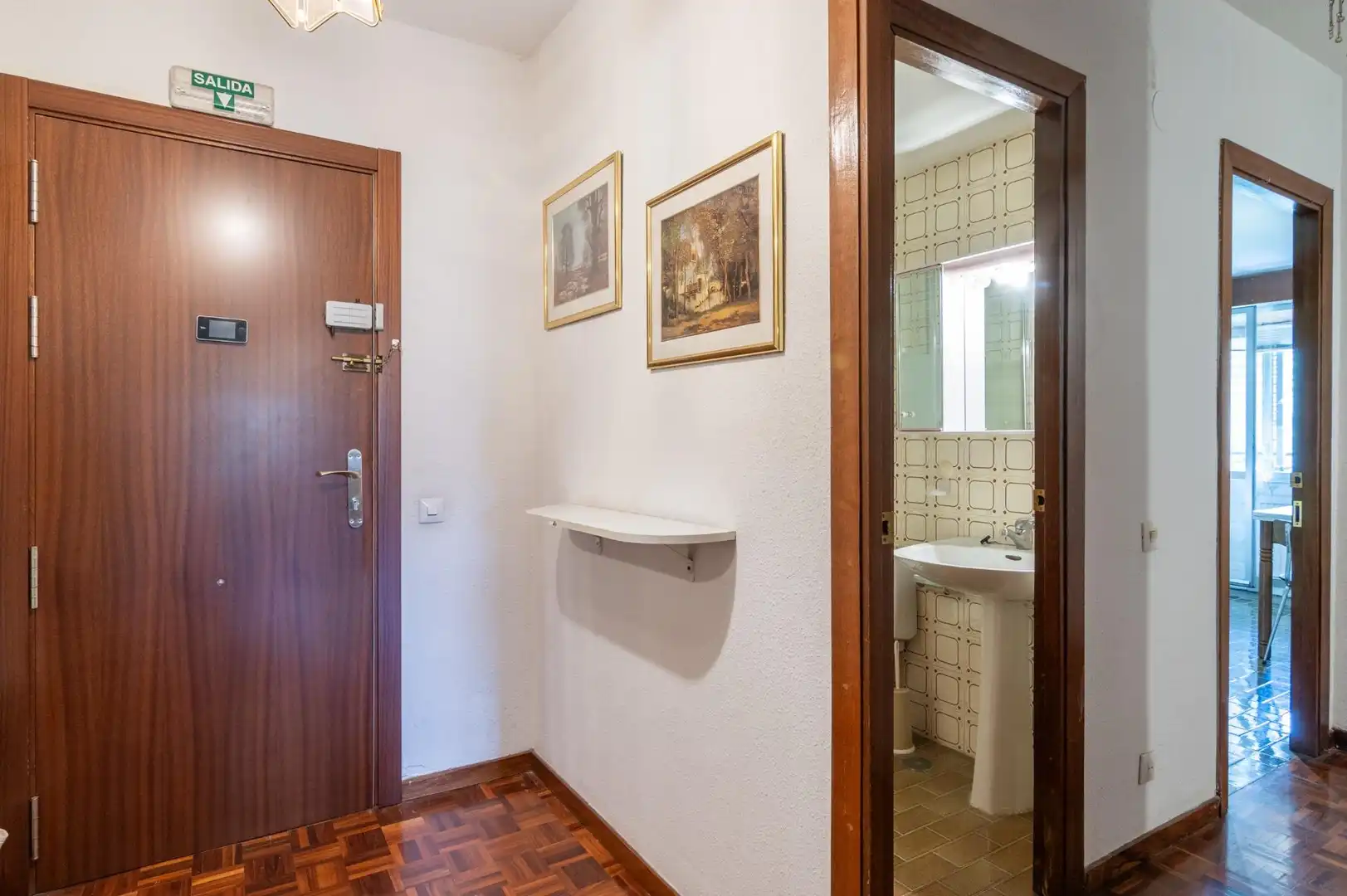 Pis en venda en  Pamplona / Iruña amb Parquet, Terrassa i Balcó