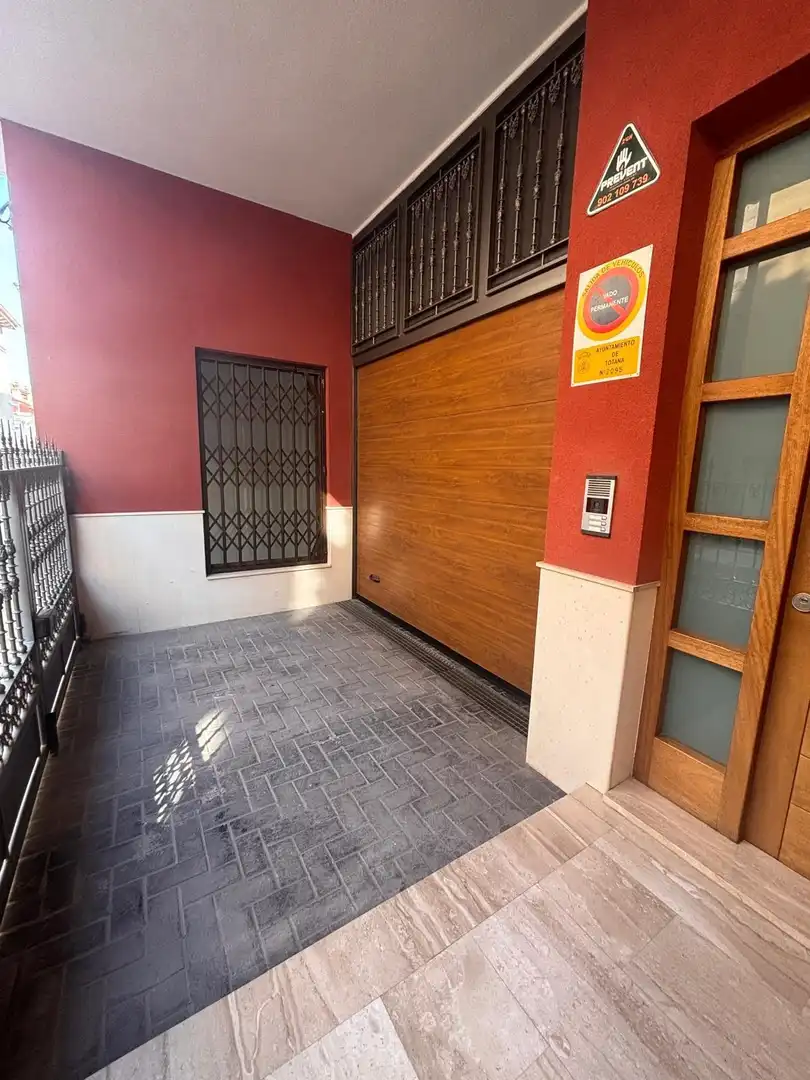 Wohngebäude mit Aufzug zum Verkauf in Calle MAYOR SEVILLA 3, imagen 3