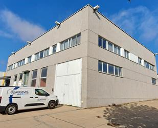 Exterior view of Office for sale in Cistérniga  with Heating