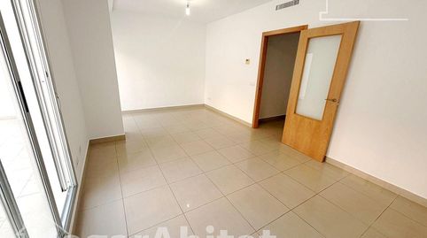 Foto 4 de Piso en venta en Calle Carcali, Montserrat, Valencia