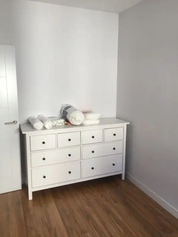 Schlafzimmer von Wohnungen zur Miete in Valladolid mit Heizung, Parkett und Möbliert