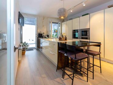 Casa con balcón en venta en Casco Antiguo