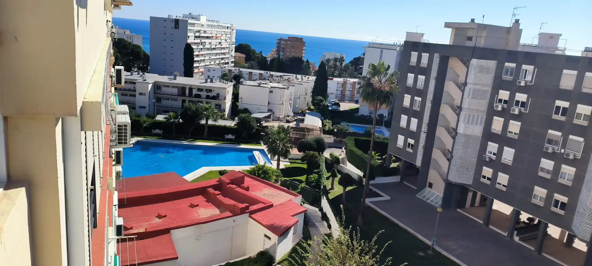 Exterior view of Flat for sale in Benalmádena  with Air Conditioner and Community pool