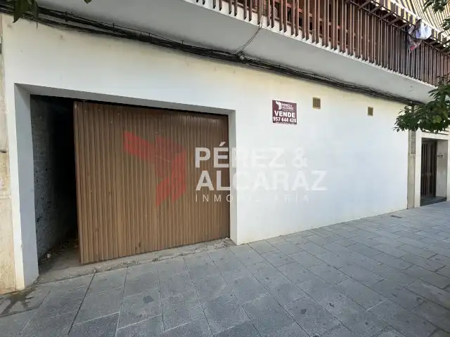 Business premises for sale in Avenida Córdoba 10
