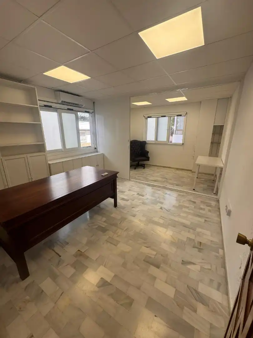 Office for rent in Avenida de la Constitución, 1, San Pedro de Alcántara pueblo