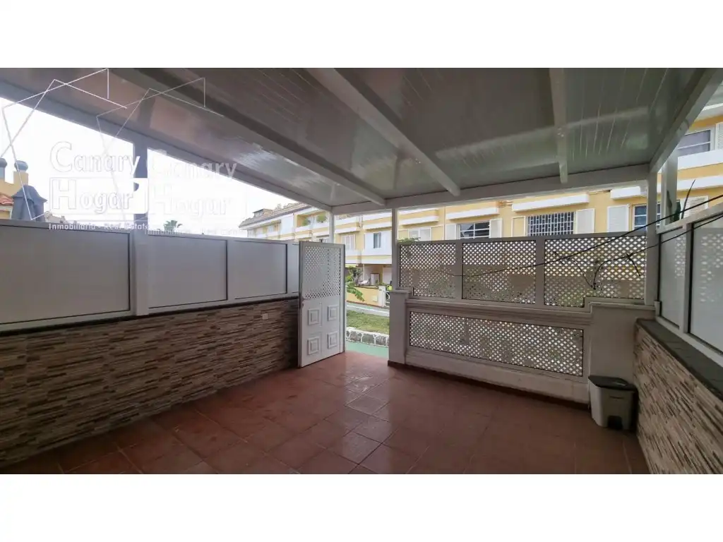 Adosado con terraza en venta en Avenida Antonio Dominguez, imagen 4