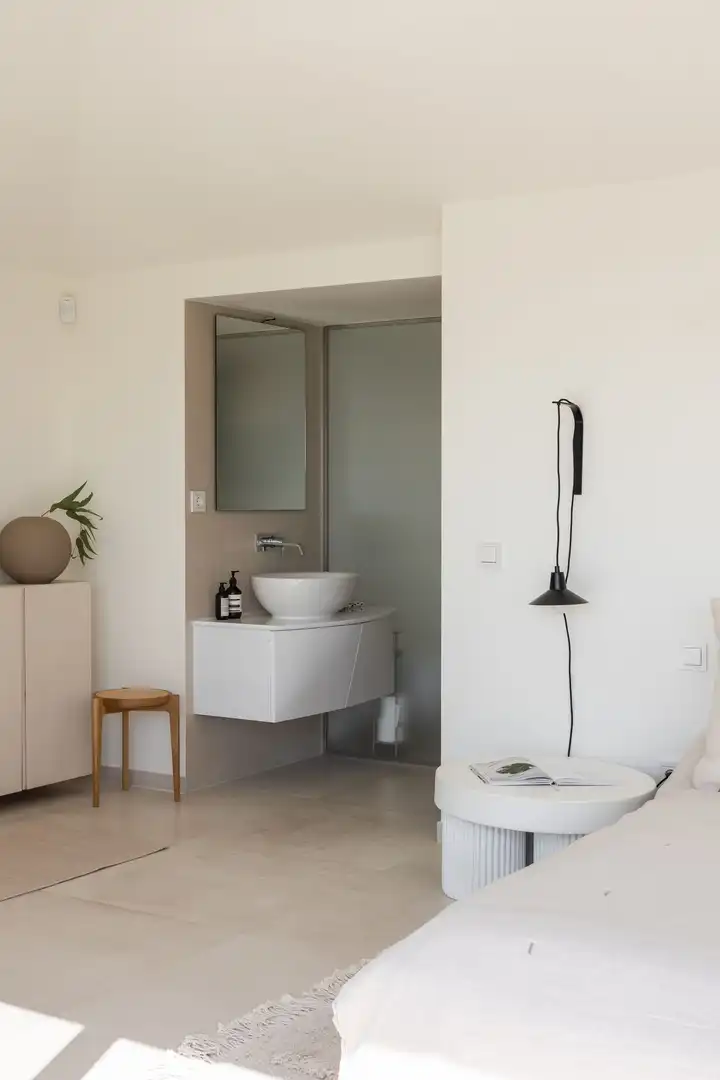 Badezimmer von Dachboden zum Verkauf in Marbella mit Terrasse und Balkon