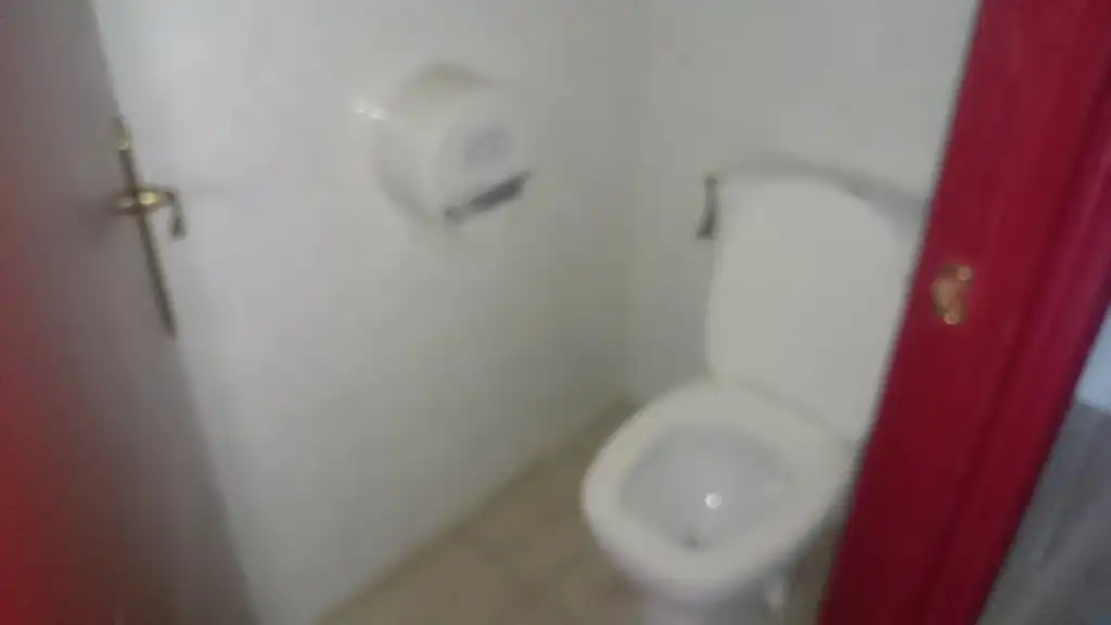 Bany de Local en venda en Burgos amb Moblat