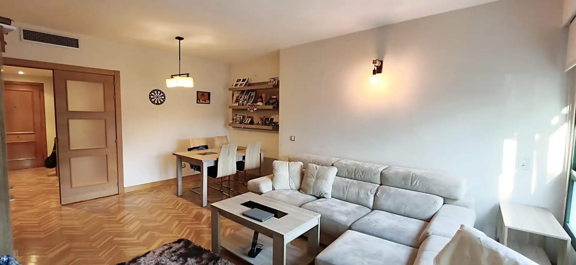 Flat with pool for sale in Retiro