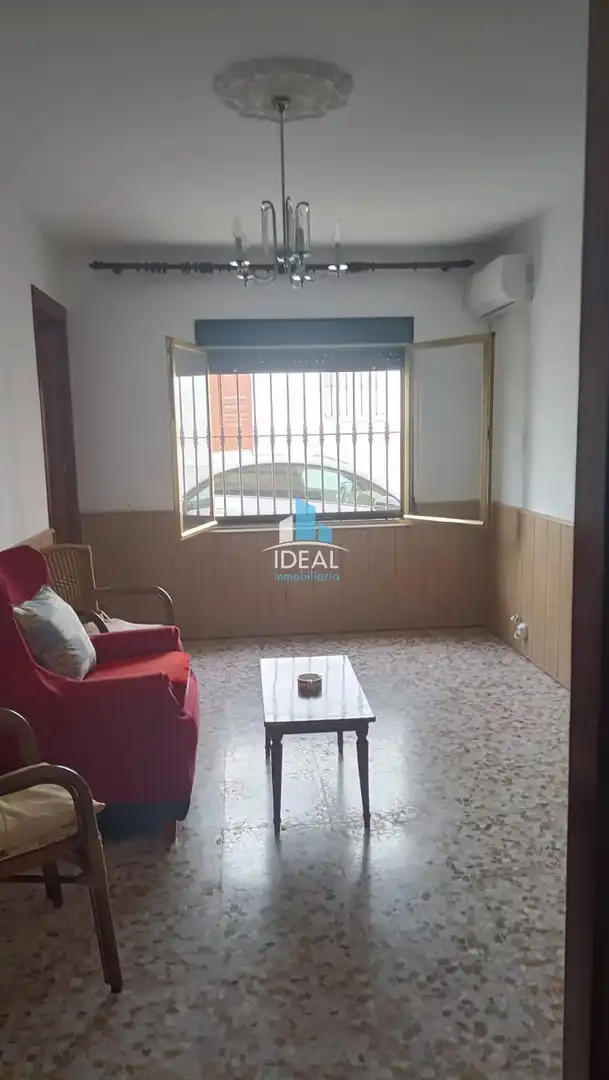 Dormitori de Casa o xalet en venda en La Haba  amb Aire condicionat, Traster i Moblat