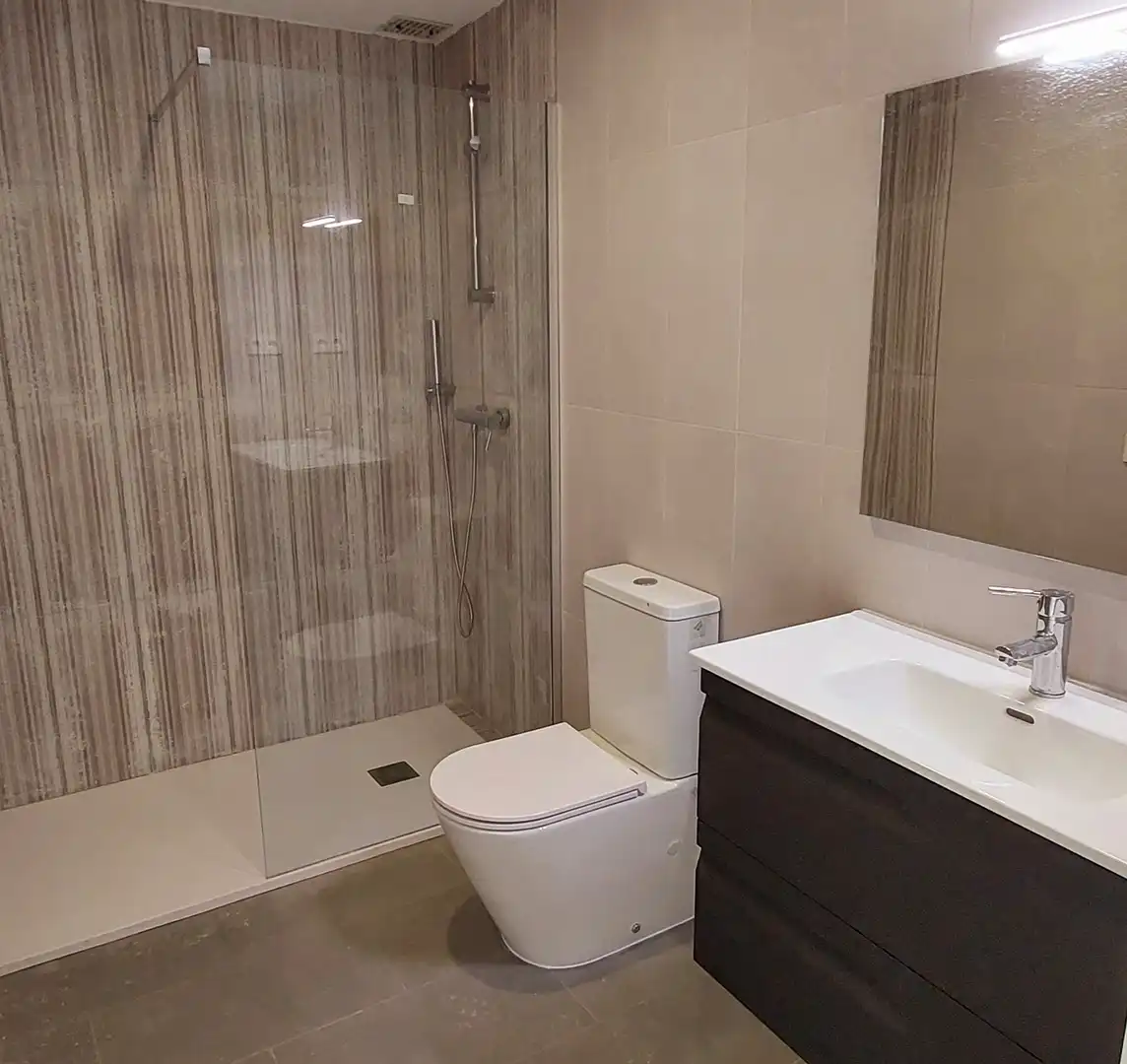 Bathroom of Flat for sale in Soto del Real  with Air Conditioner, Heating and Oven