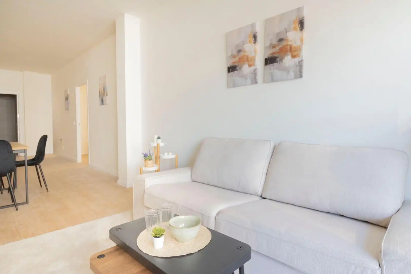 Flat for sale in Calle Calle Rosalía de Castro, 3 3, imagen 3