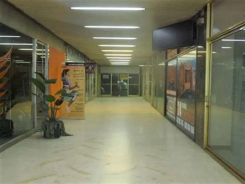 Local comercial en venda a Centro Ciudad, imagen 2