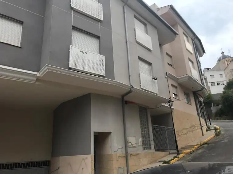 Penthouse with terrace for sale in Sueras / Suera