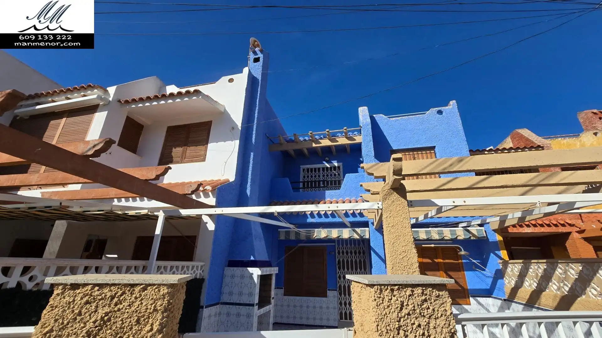 Vista exterior de Dúplex en venta en Cartagena