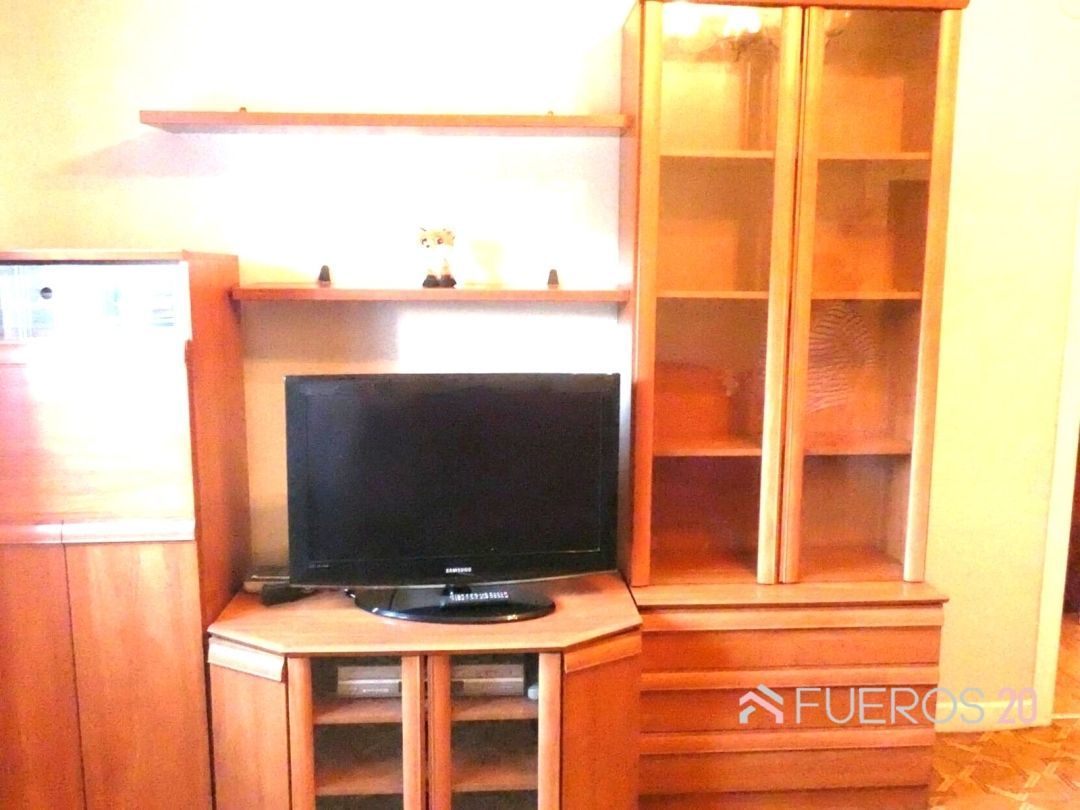 Sala d'estar de Pis en venda en Santurtzi  amb Calefacció