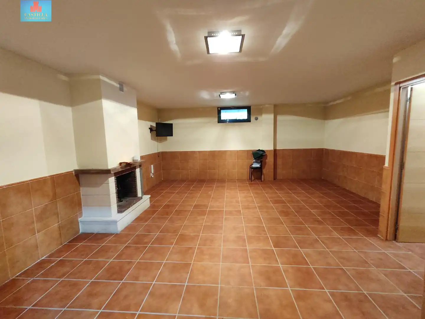 Casa adosada en venta en Ávila con Calefacción, Jardín privado y Terraza