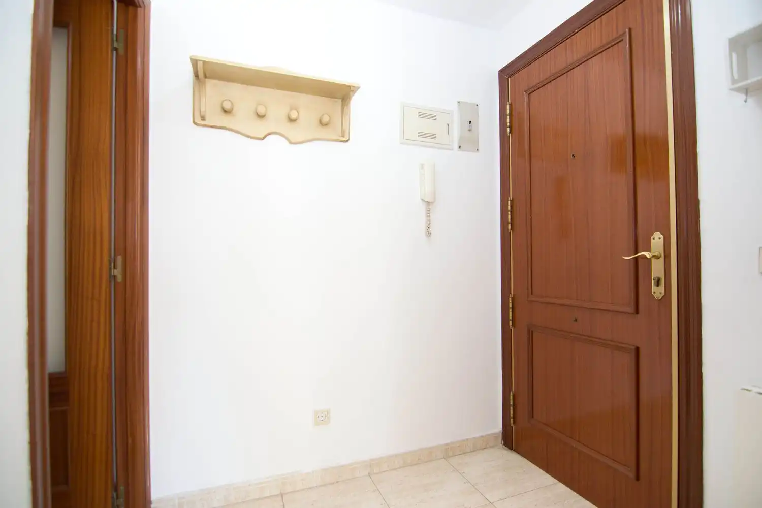 Wohnung zur Miete in Villanueva de la Cañada mit Klimaanlage