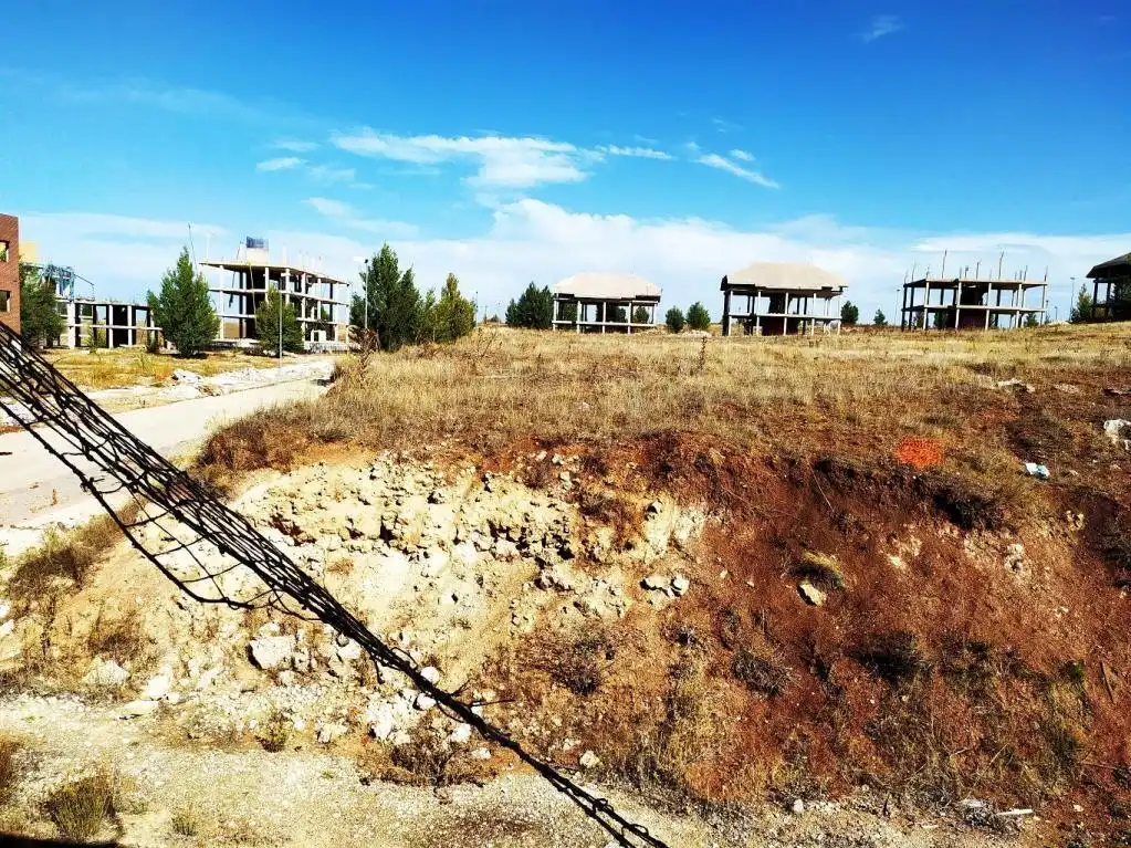 Land for sale in Buniel