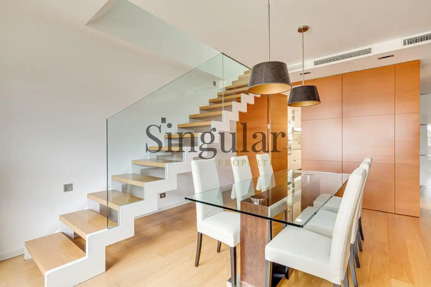 Dining room of Attic for sale in Barcelona  with Heating, Parquet flooring and Terrace