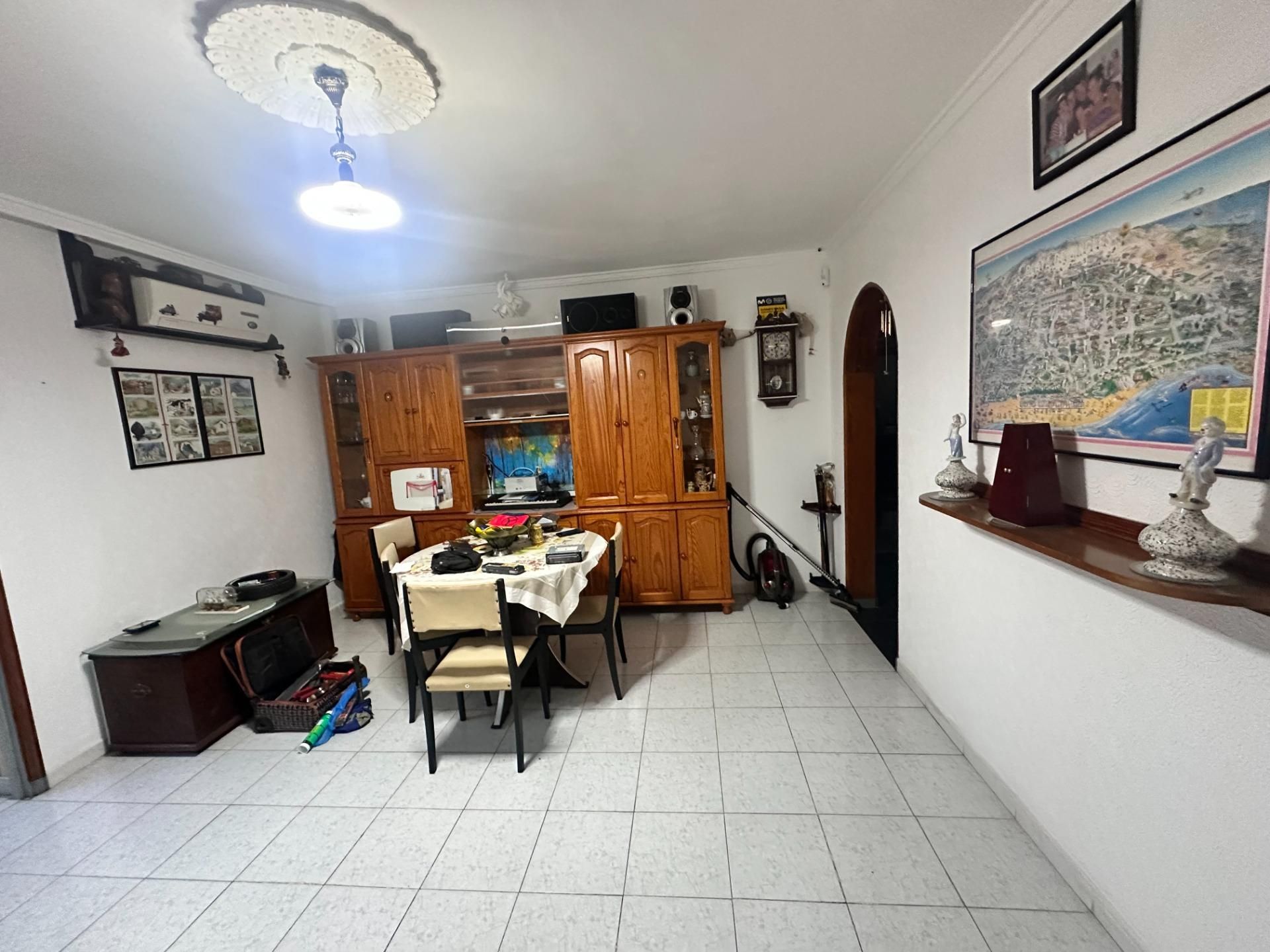 Flat for sale in Ingenio  with Air Conditioner and Balcony