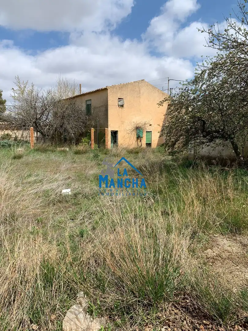 Terreny residencial en venda a La Gineta, imagen 3