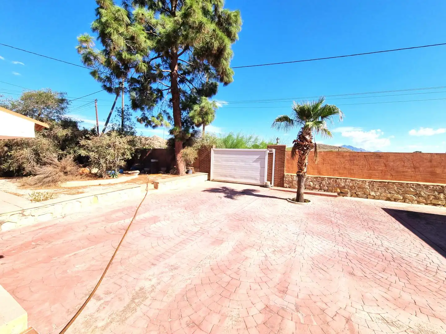Houses for sale in Partida Boqueres, Villamontes - Boqueres