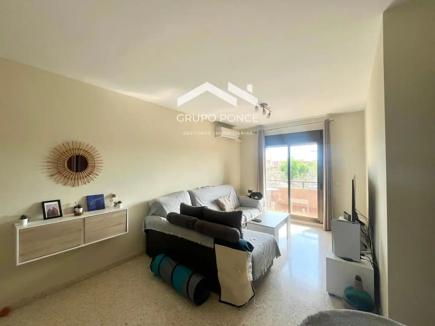 Living room of Flat for sale in Jerez de la Frontera  with Air Conditioner, Swimming Pool and Community pool