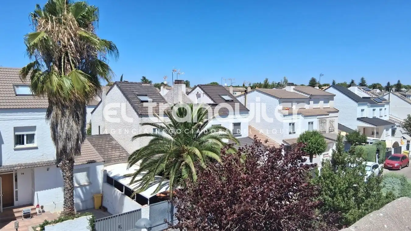 Adossat amb piscina de lloguer a Calle Isla de la Toja, imagen 20