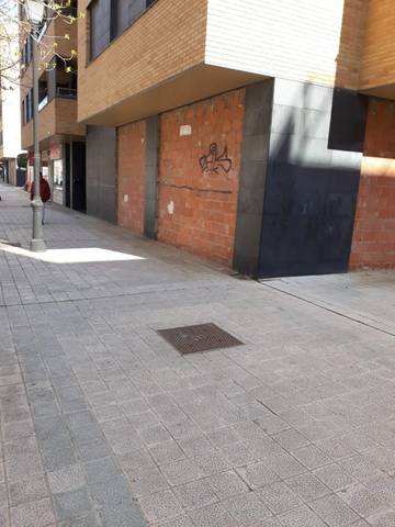 Local comercial en Alquiler en  Avenida ASTURIAS en San Antonio