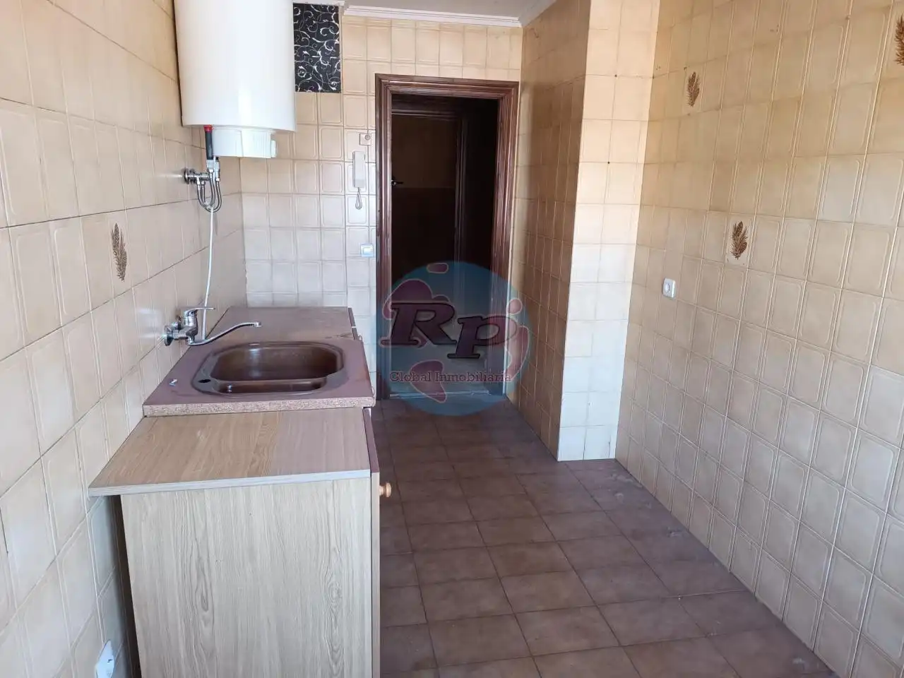 Cocina de Piso en venta en La Robla  con Parquet