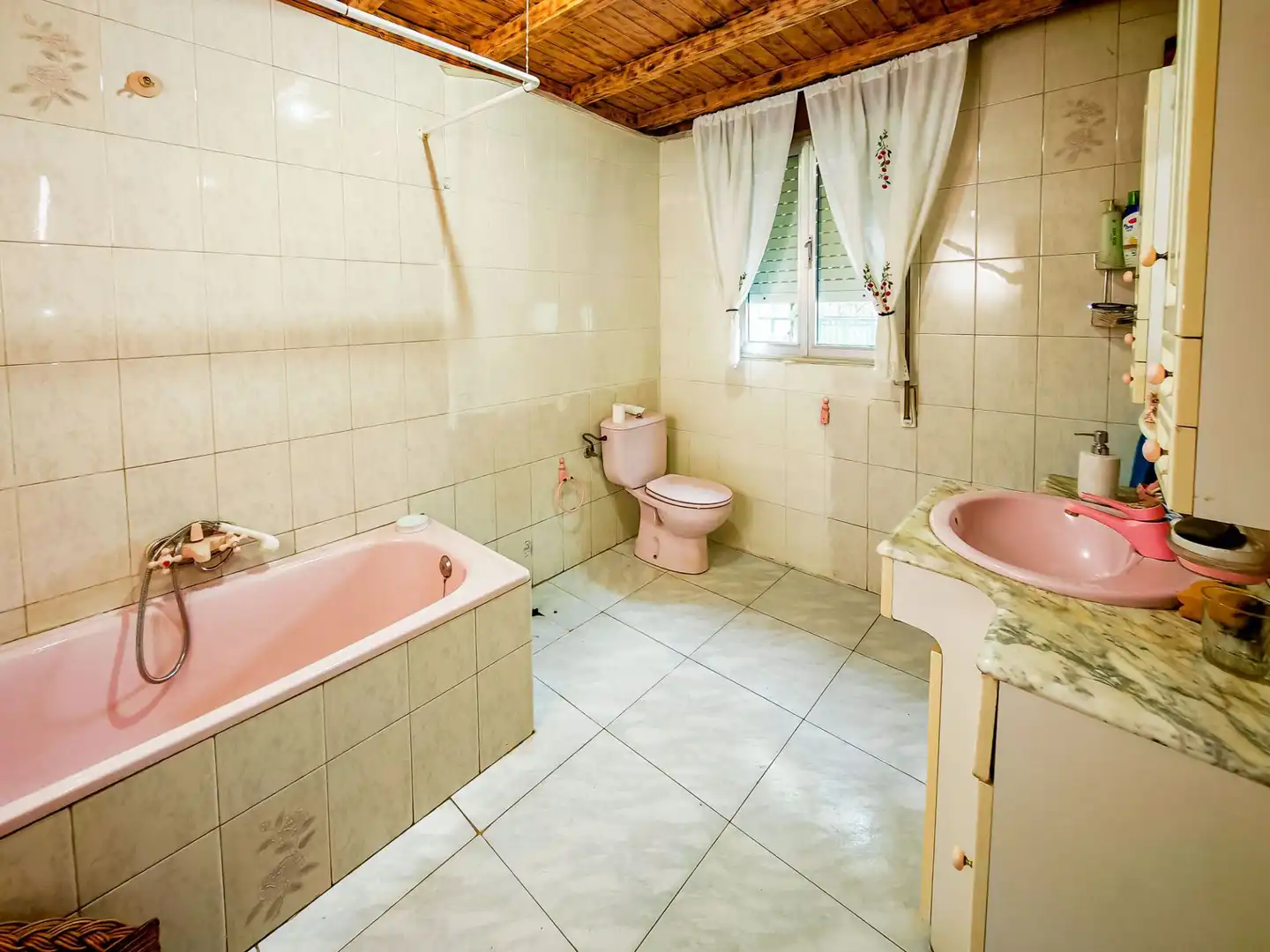 Baño de Casa o chalet en venta en Fabero con Calefacción, Jardín privado y Terraza