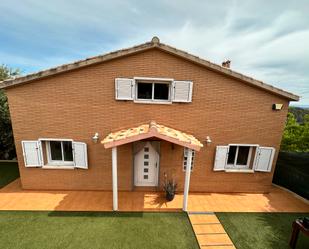 House or chalet to rent in Rubí