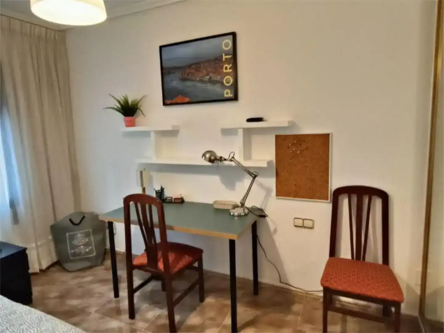 Esszimmer von Wohnung zur Miete in Zaragoza mit Möbliert, Ofen und Waschmaschine