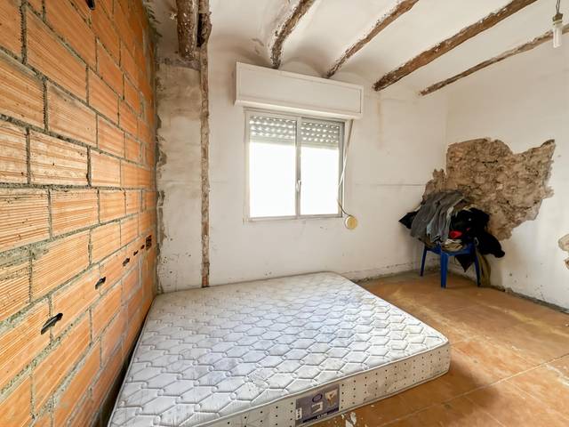 Casa adosada en Venta en Montanejos