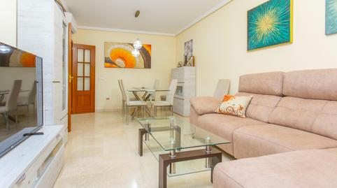 Foto 3 de Casa adosada en venda a El Altillo, Cádiz