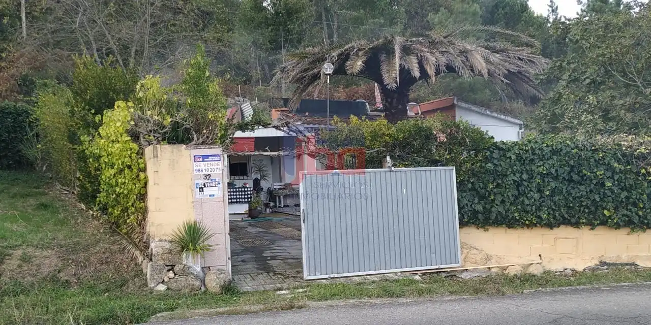 Exterior view of Land for sale in Xunqueira de Ambía