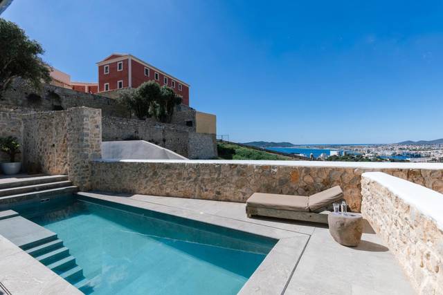 Casa adosada en Venta en Carrer Major en Dalt de la Vila - La Marina