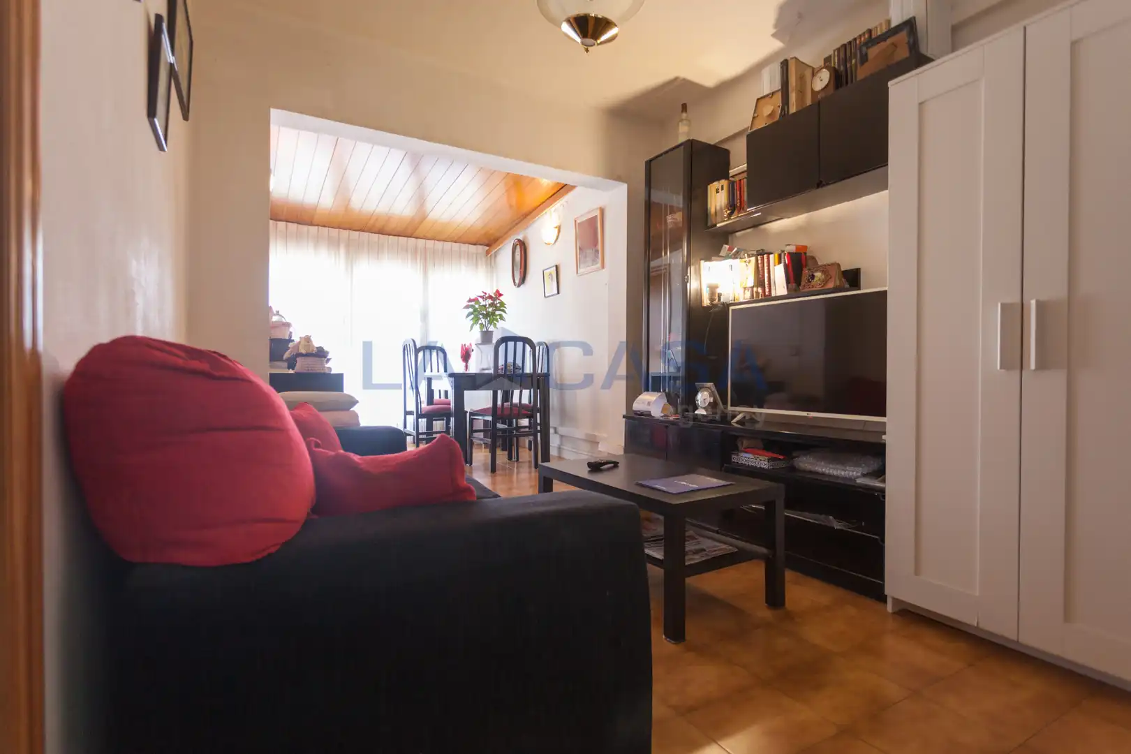 Sala de estar de Ático en venta en L'Hospitalet de Llobregat con Amueblado