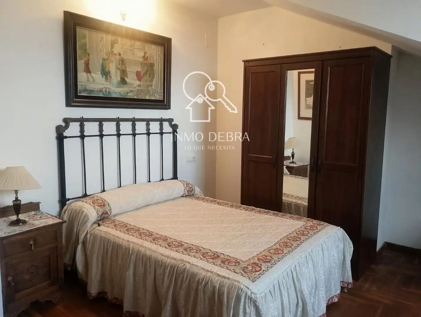 Schlafzimmer von Einfamilien-Reihenhaus zum Verkauf in Cudillero mit Heizung, Privatgarten und Terrasse